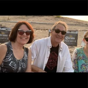 Meet your Posher, Sharon